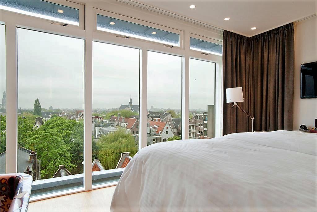 The Bank Hotel Amsterdam Bagian luar foto